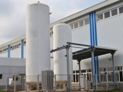 氯氣常用于自來(lái)水消毒，啤酒廠污水處理